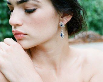 Lovely Wedding Accessories to Make Everyone Shine